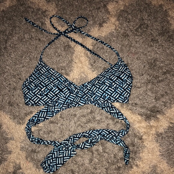 American Eagle rap around swim top - Picture 1 of 1